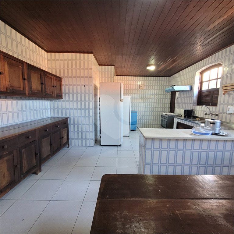 Casa à venda com 4 quartos, sendo 2 suítes, em Ferradura, Armação dos Búzios, RJ
