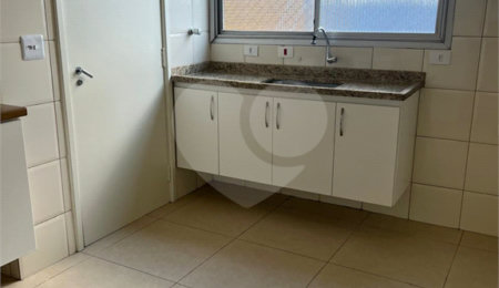 Apartamento à venda com 2 quartos em Bosque da Saúde, São Paulo, SP