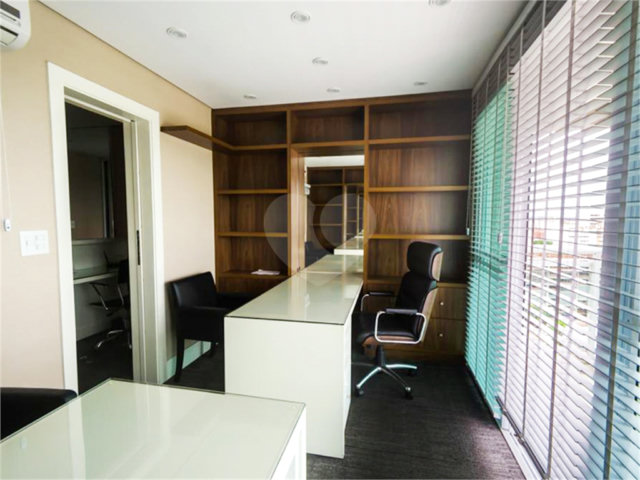 Sala à venda em Alto da Boa Vista, São Paulo, SP