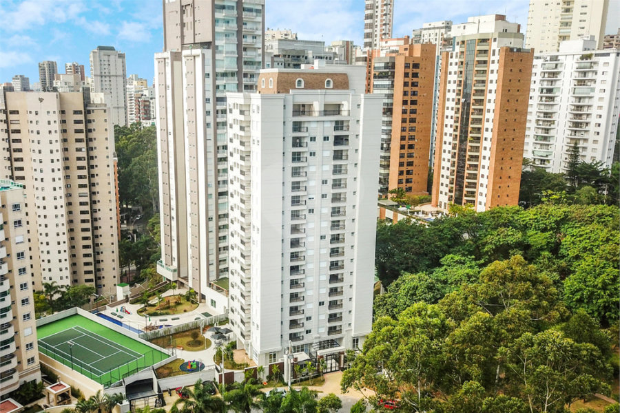 Apartamento à venda com 2 quartos em Morumbi, São Paulo, SP