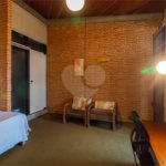 Casa à venda com 4 quartos, sendo 2 suítes, em Jardim Prudência, São Paulo, SP