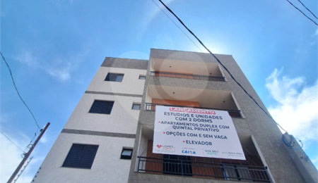 Casa à venda com 2 quartos no condomínio Ângelo Calandrino, São Paulo - SP