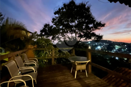 Casa à venda com 4 suítes em Geribá, Armação dos Búzios, RJ