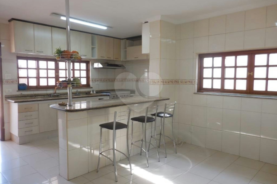 Casa Térrea à venda com 5 quartos, sendo 1 suíte,  em Tucuruvi, São Paulo, SP