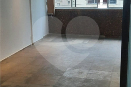 Apartamento à venda com 3 quartos, sendo 1 suíte, em Tijuca, Rio de Janeiro, RJ