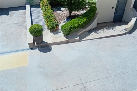 Casa à venda com 3 suítes no condomínio Residencial Jd. Floresta, São Paulo - SP