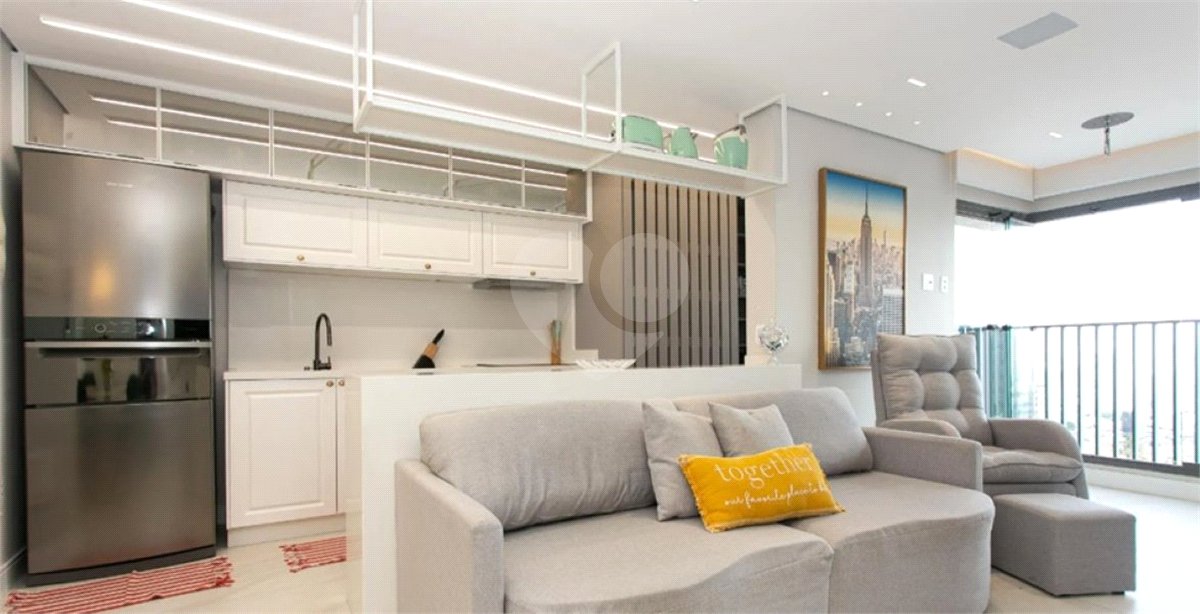 Apartamento à venda com 2 quartos, sendo 1 suíte, em Chácara Seis de Outubro, São Paulo, SP