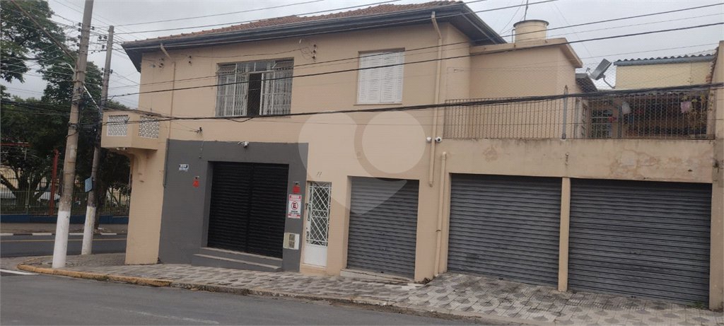 Sobrado à venda com 4 quartos em Calmon Viana, Poá, SP