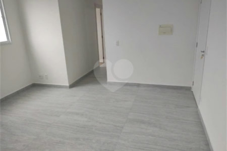 Apartamento à venda com 2 quartos em Guaiaúna, São Paulo, SP