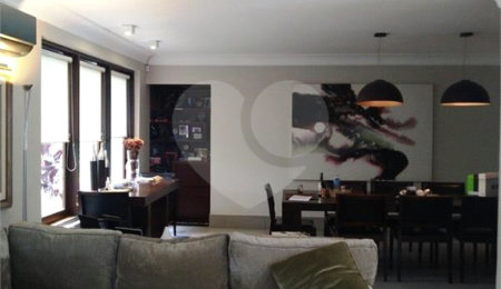 Casa à venda com 4 quartos, sendo 3 suítes,  em Vila Tramontano, São Paulo, SP