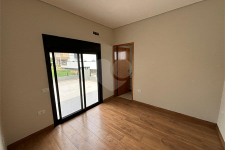 Sobrado à venda com 4 suítes em Residencial Central Parque, Salto, SP