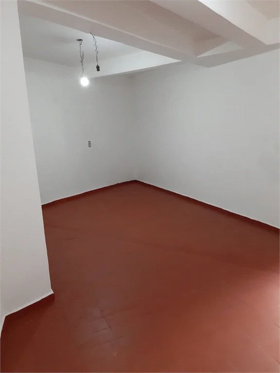 Casa à venda com 3 quartos, sendo 1 suíte,  em Vila Gomes, São Paulo, SP
