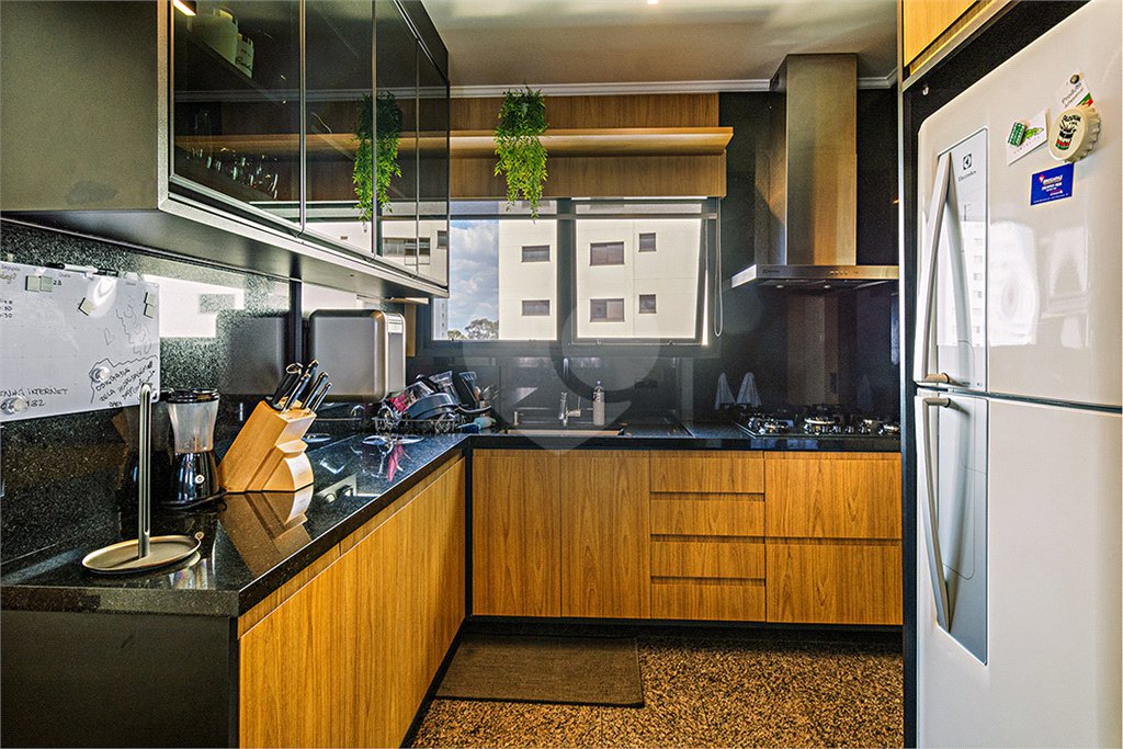 Apartamento à venda com 4 quartos, sendo 3 suítes, em Morumbi, São Paulo, SP