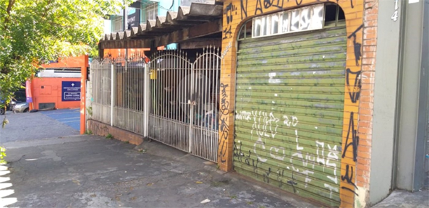 Sobrado à venda ou para alugar com 4 quartos, sendo 1 suíte, em Santana, São Paulo, SP