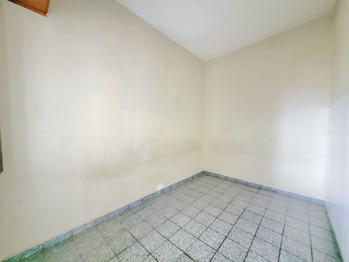 Apartamento com 2 dormitórios, 1 suíte, dependência de empregada à venda, 107 m² por R$ 640.000 - Marapé - Santos/SP