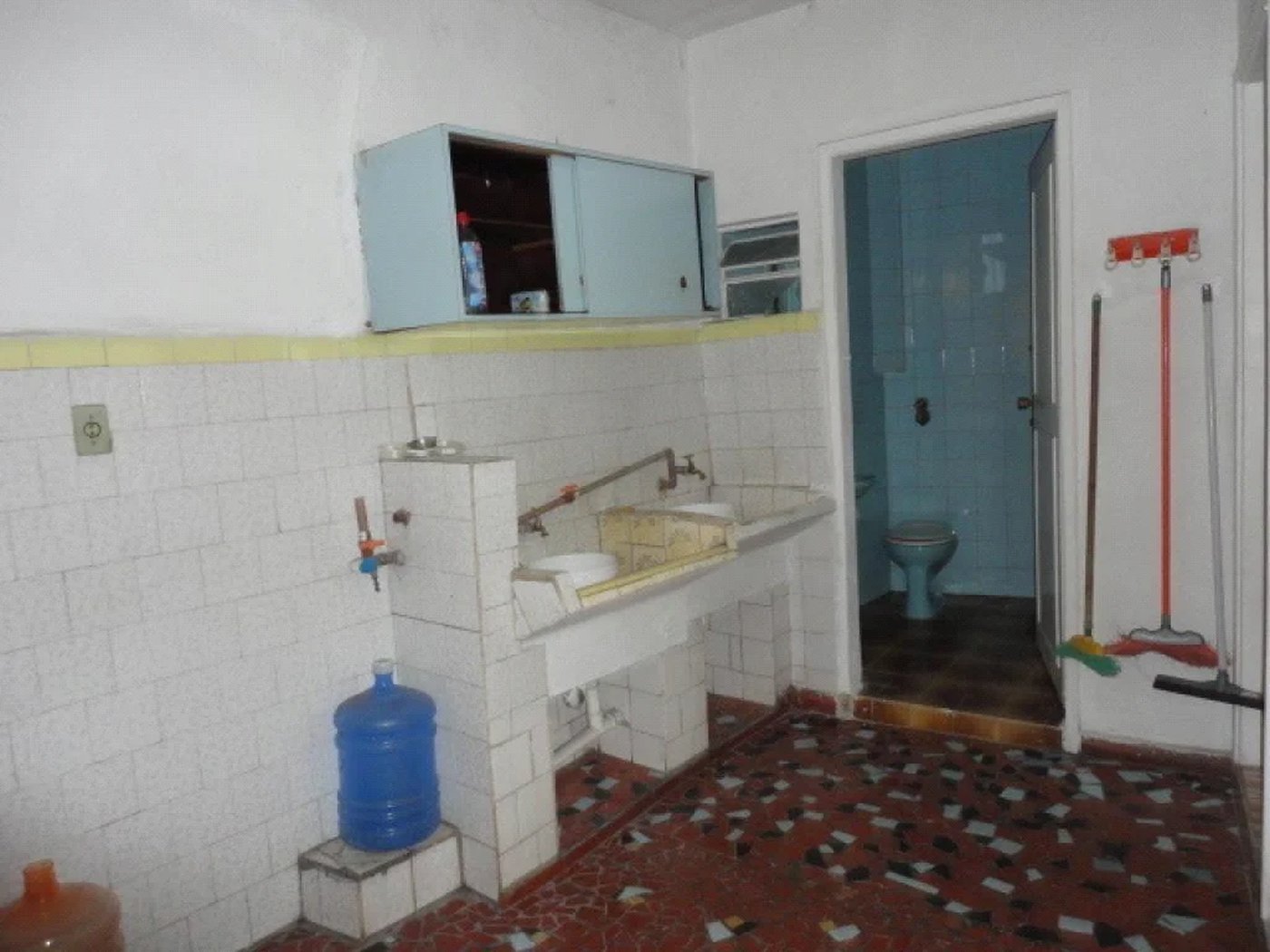 Casa à venda com 3 quartos, sendo 1 suíte, em Vila Gomes, São Paulo, SP