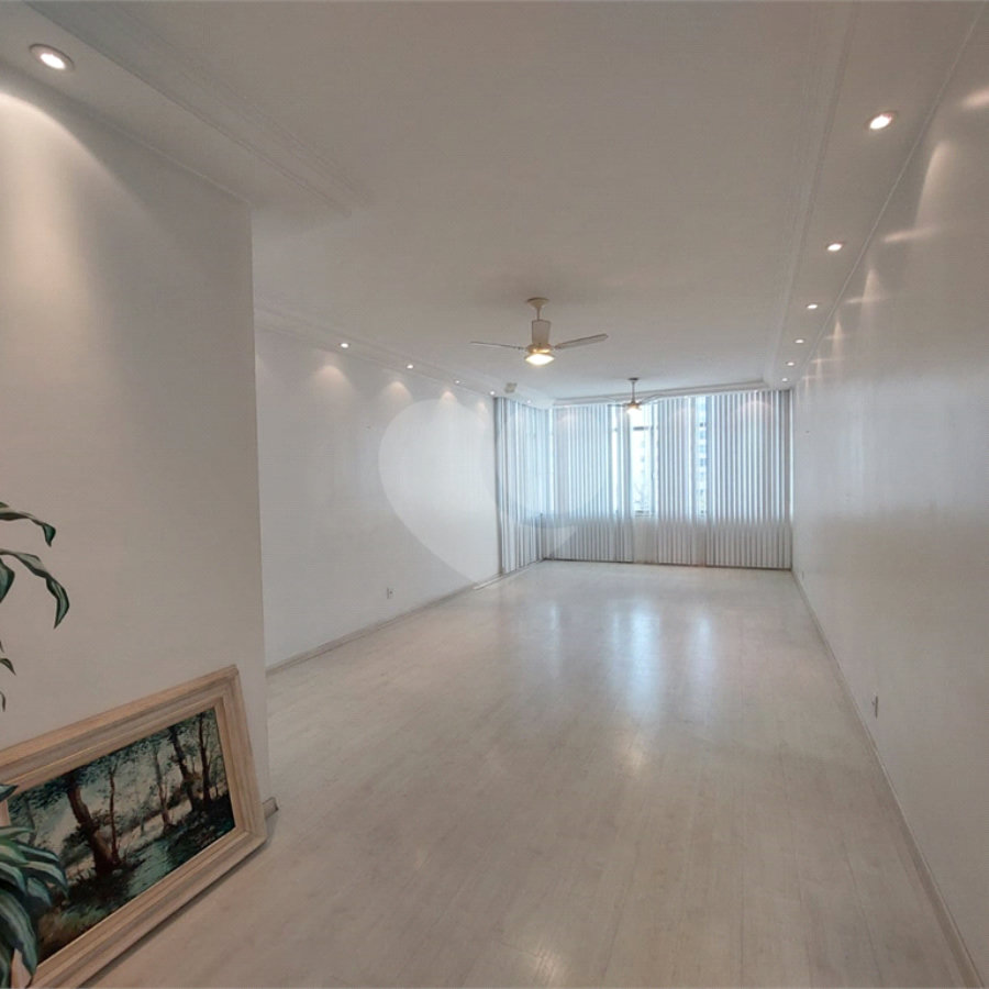 Apartamento à venda com 3 quartos, sendo 1 suíte, em Tijuca, Rio de Janeiro, RJ