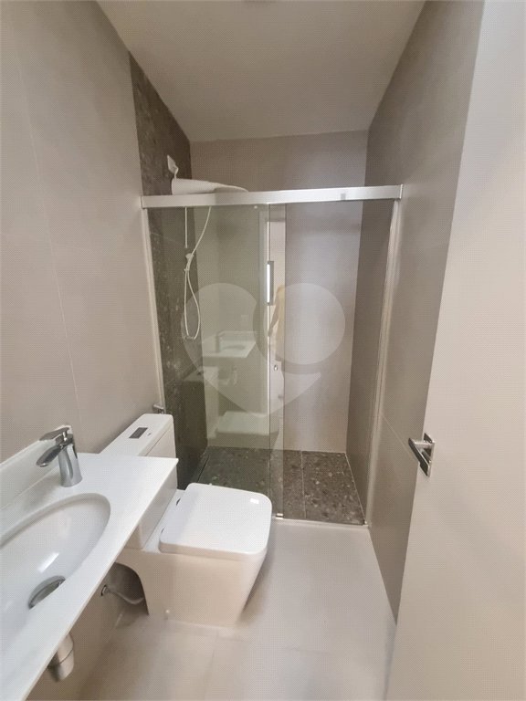 Sobrado à venda com 2 suítes em Vila Guilherme, São Paulo, SP