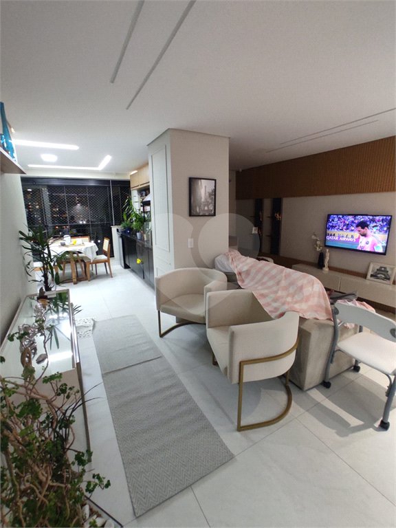Apartamento à venda com 3 quartos, sendo 2 suítes, em Barra Funda, São Paulo, SP