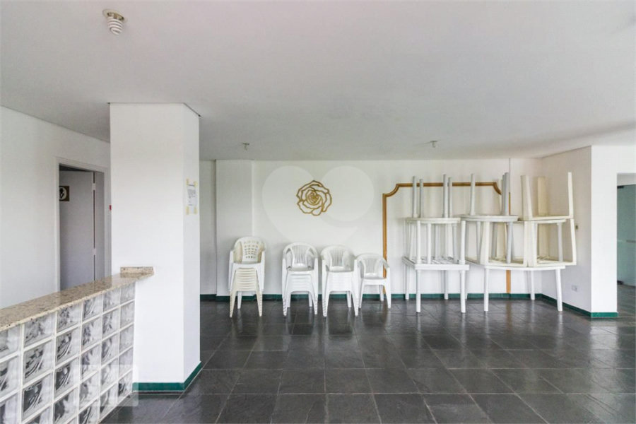 Apartamento à venda com 3 quartos, sendo 1 suíte, em Vila Nova Cachoeirinha, São Paulo, SP
