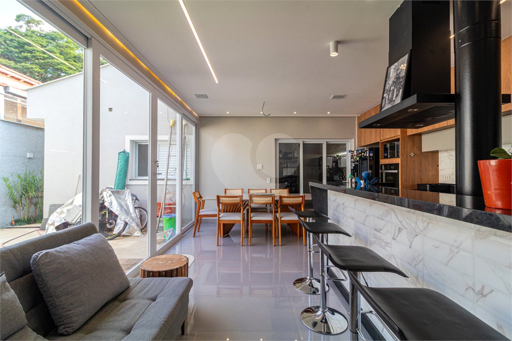 Casa Térrea à venda com 3 suítes em Alto da Boa Vista, São Paulo, SP