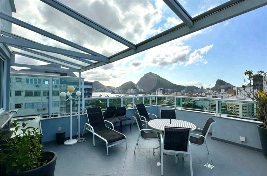 Duplex à venda com 3 quartos, sendo 1 suíte, em Leblon, Rio de Janeiro, RJ