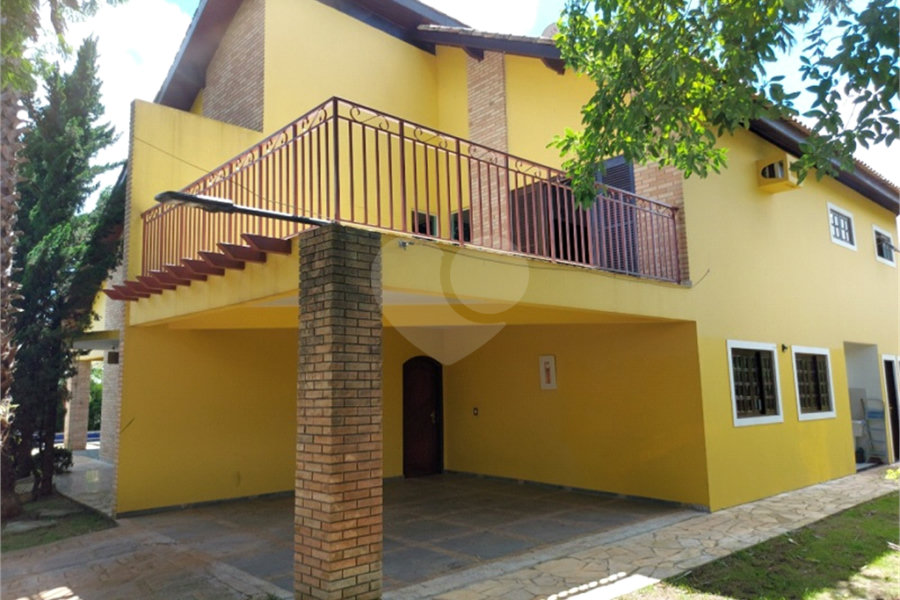 Casa à venda com 5 suítes em Canguera, São Roque, SP