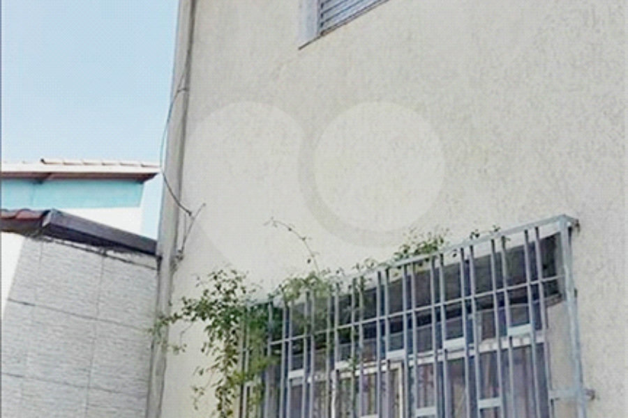Sobrado à venda com 4 quartos, sendo 3 suítes, em Vila Nova Cachoeirinha, São Paulo, SP