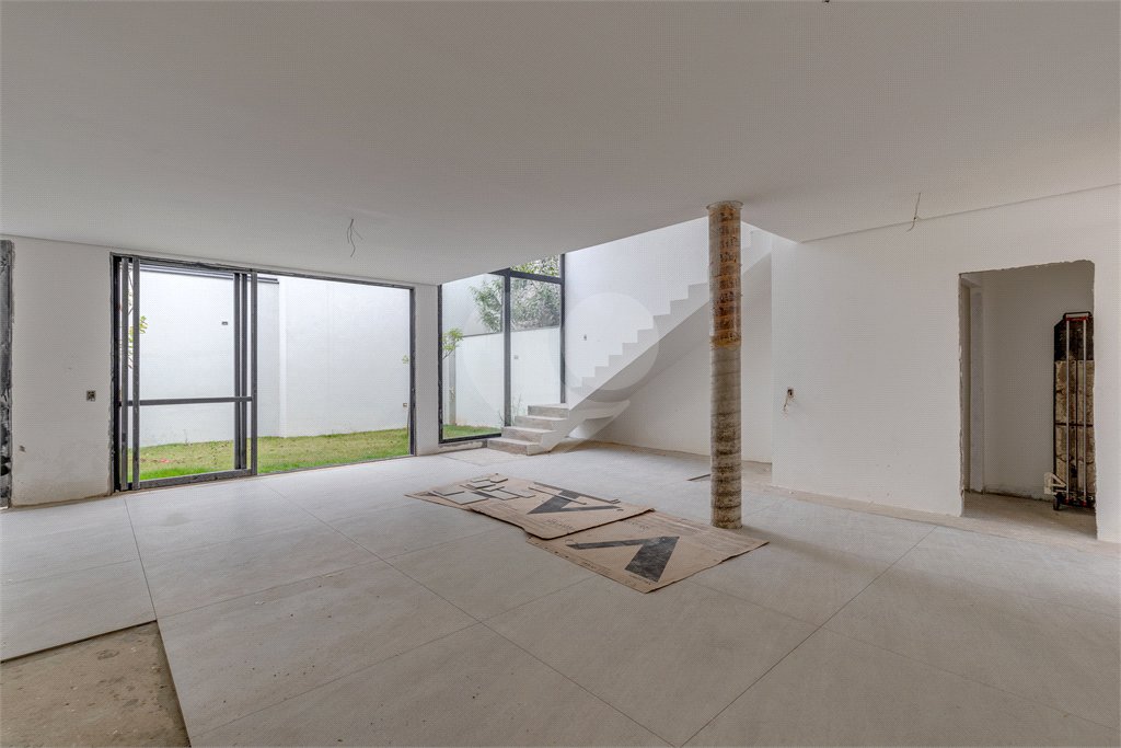 Casa à venda com 4 suítes no condomínio Ocean Village, São Paulo - SP