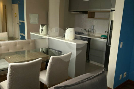 Apartamento à venda com 2 quartos, sendo 1 suíte,  em Paraíso do Morumbi, São Paulo, SP