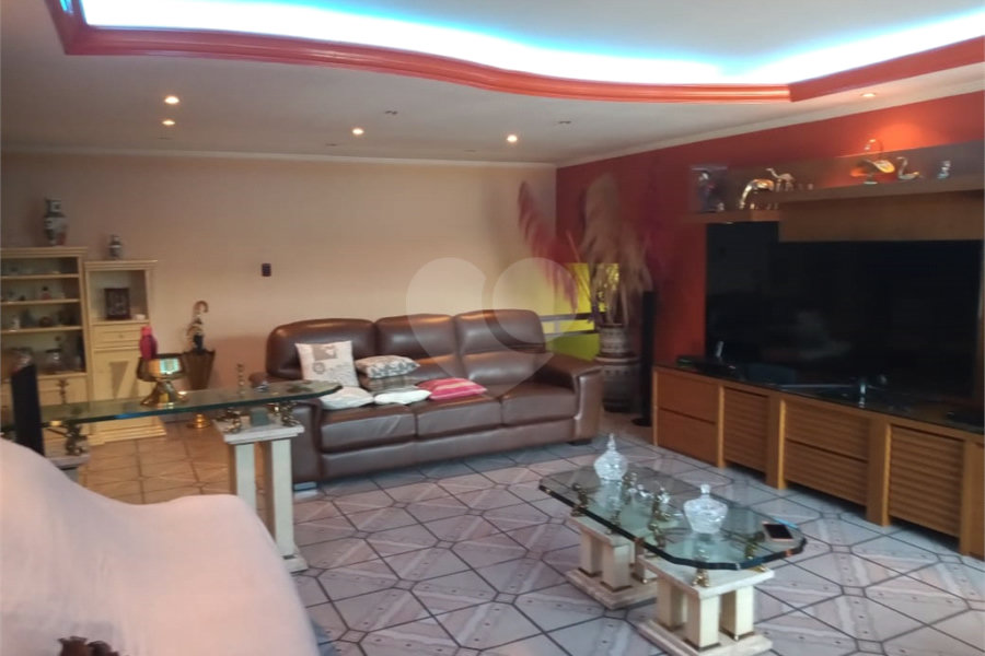 Casa à venda com 4 quartos, sendo 1 suíte, em Vila Maria, São Paulo, SP