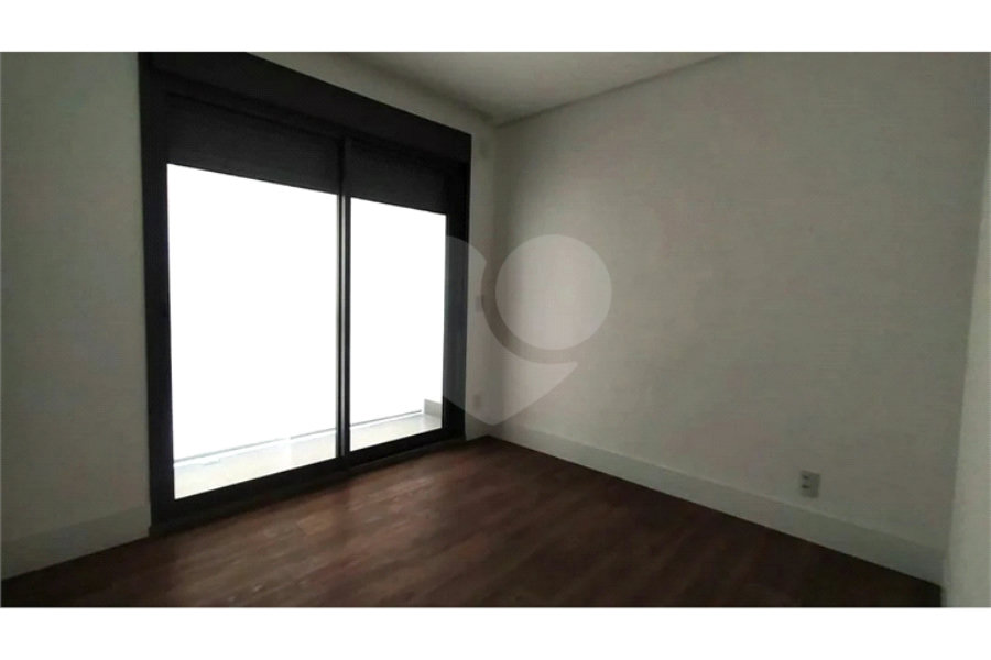Apartamento à venda com 3 quartos, sendo 1 suíte, em Paraíso, São Paulo, SP
