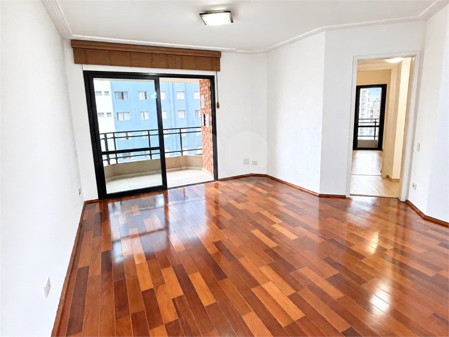 Apartamento à venda com 3 quartos, sendo 1 suíte, em Brooklin, São Paulo, SP