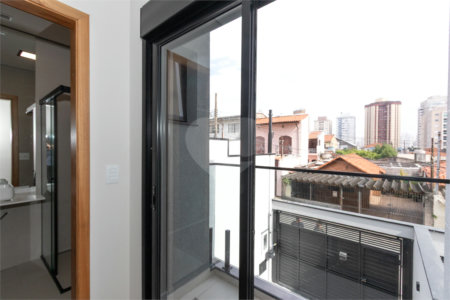 Sobrado à venda com 3 quartos, sendo 1 suíte, em Vila Gumercindo, São Paulo, SP