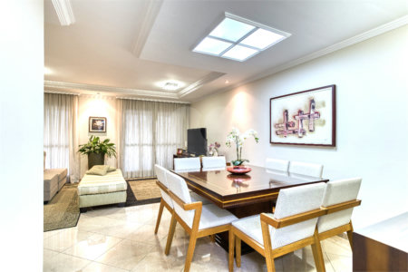 Apartamento à venda com 4 quartos, sendo 3 suítes, em Alto da Boa Vista, São Paulo, SP