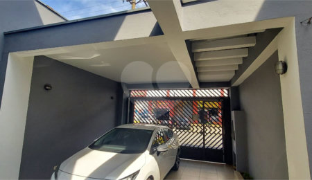 Sobrado à venda com 3 quartos, sendo 1 suíte,  em Vila Sabrina, São Paulo, SP