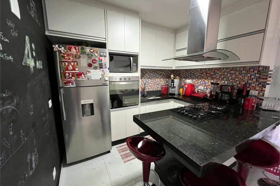 Casa à venda com 2 quartos no condomínio Cond Vitória, São Paulo - SP
