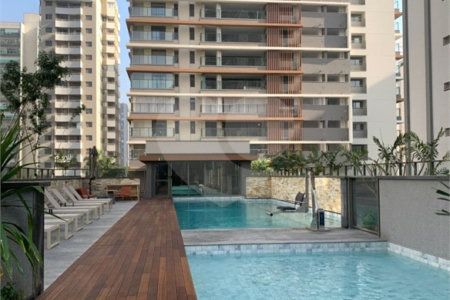 Apartamento à venda com 4 quartos, sendo 2 suítes, em Brooklin Paulista, São Paulo, SP