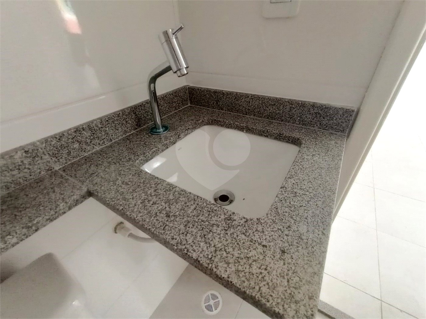 Apartamento à venda ou para alugar com 1 quarto em Vila Ema, São Paulo, SP