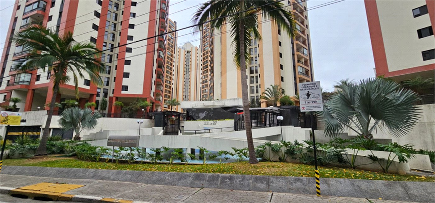 Apartamento para alugar com 2 quartos, sendo 1 suíte, em Jardim Íris, São Paulo, SP