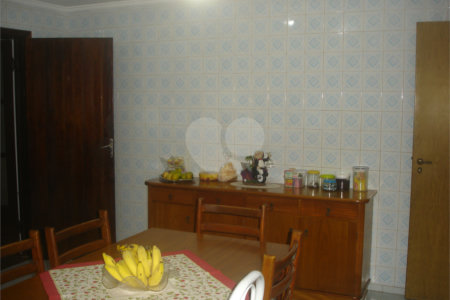 Sobrado à venda com 3 quartos em Parque Casa de Pedra, São Paulo, SP