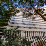 Apartamento à venda com 4 quartos, sendo 1 suíte, em Campo Belo, São Paulo, SP