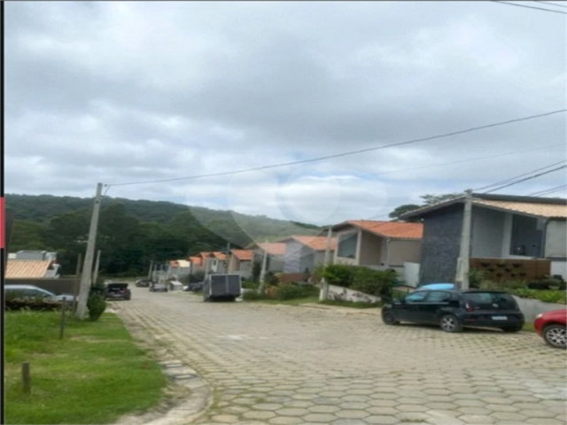 Terreno à venda no condomínio Águas de São Pedro, Mairiporã - SP