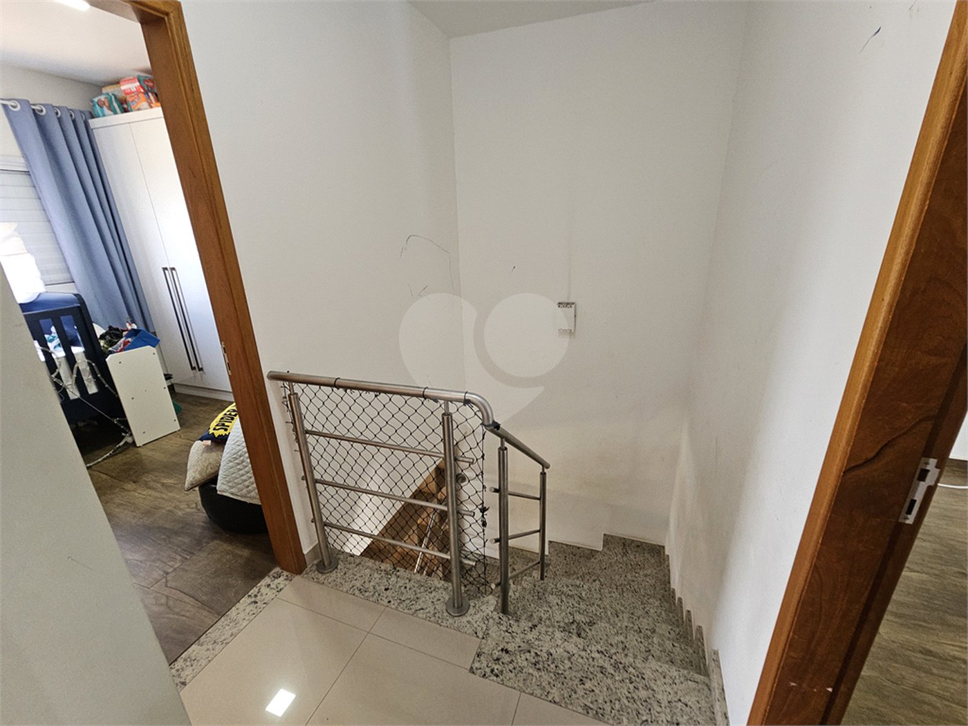 Sobrado à venda com 3 quartos, sendo 1 suíte,  em Vila Nivi, São Paulo, SP