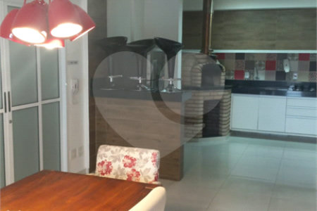 Apartamento à venda com 2 quartos, sendo 1 suíte,  em Cidade Cruzeiro do Sul, Suzano, SP