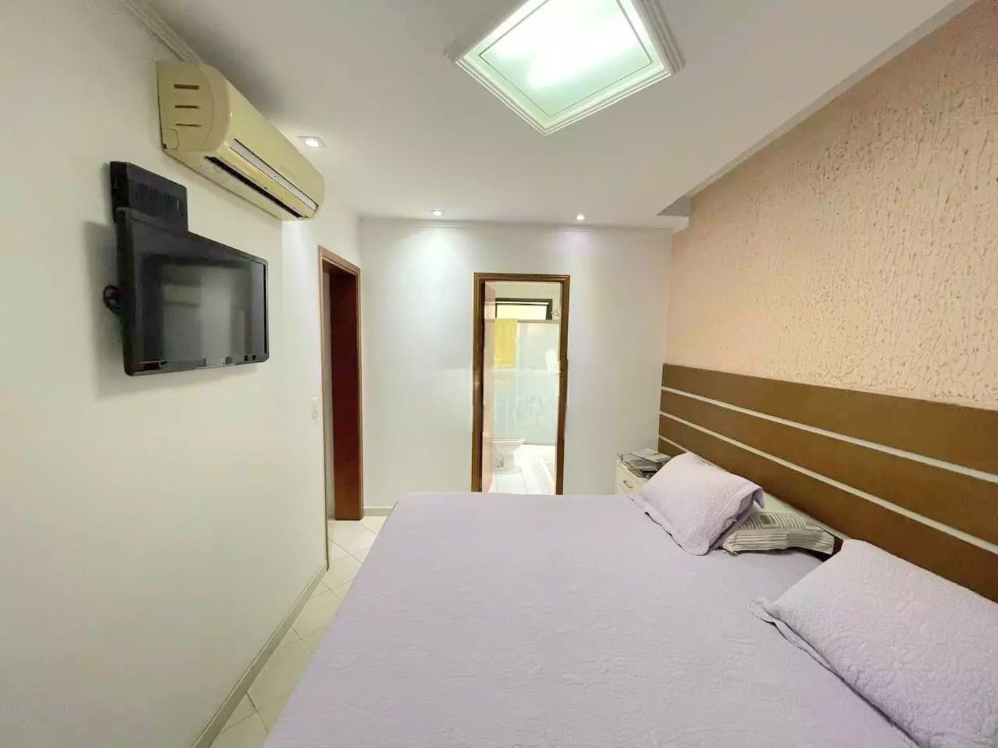 Apartamento com 2 dormitórios à venda, 110 m² por R$ 1.150.000,00 - Gonzaga - Santos/SP