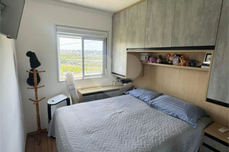 Apartamento à venda com 2 quartos, sendo 1 suíte,  em Interlagos, São Paulo, SP