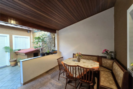 Sobrado à venda com 4 quartos, sendo 1 suíte,  em Vila Jaguara, São Paulo, SP
