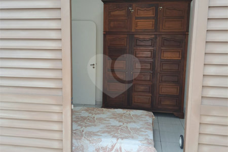 Cobertura à venda com 3 suítes em Enseada, Guarujá, SP