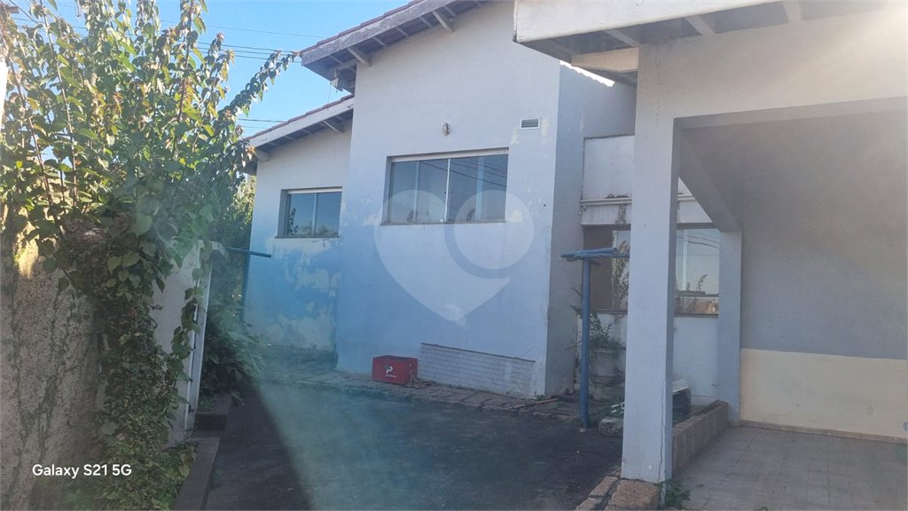 Casa à venda ou para alugar com 3 quartos, sendo 1 suíte, em Jardim Sontag, Salto, SP